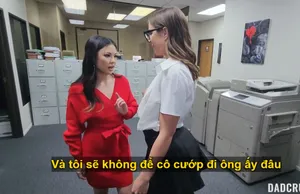 NSFS-076, NSFS-076 Chồng tôi đi công tác xa một thời gian dài và tôi nghiện việc bú cái "của quý" lớn của con trai tôi và nhét nó vào trong nó... (phụ đề tiếng Trung)